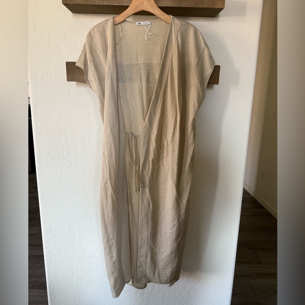 Zara Beige Open-Front Cardigan